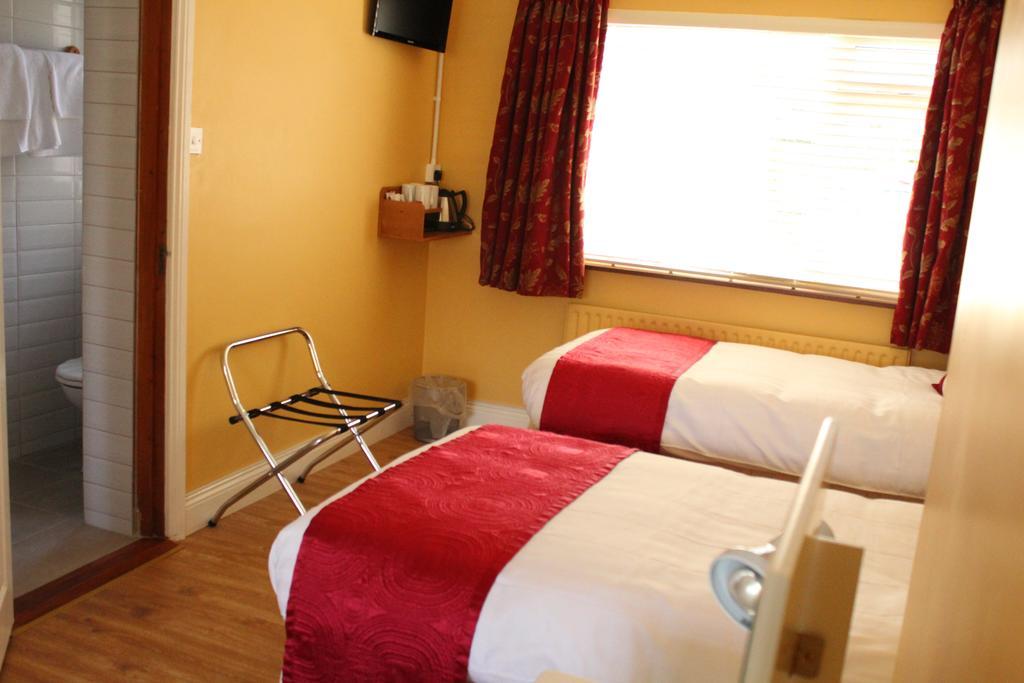 Seacourt Accommodation Tramore - Adult Only Room photo